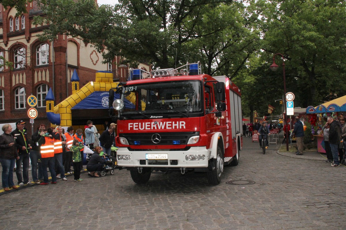 n_2014_06_21_Rosenfest_6095a.jpg