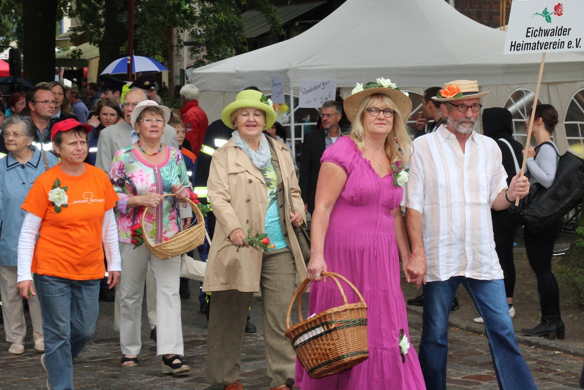 n_2014_06_21_Rosenfest_6149a.jpg