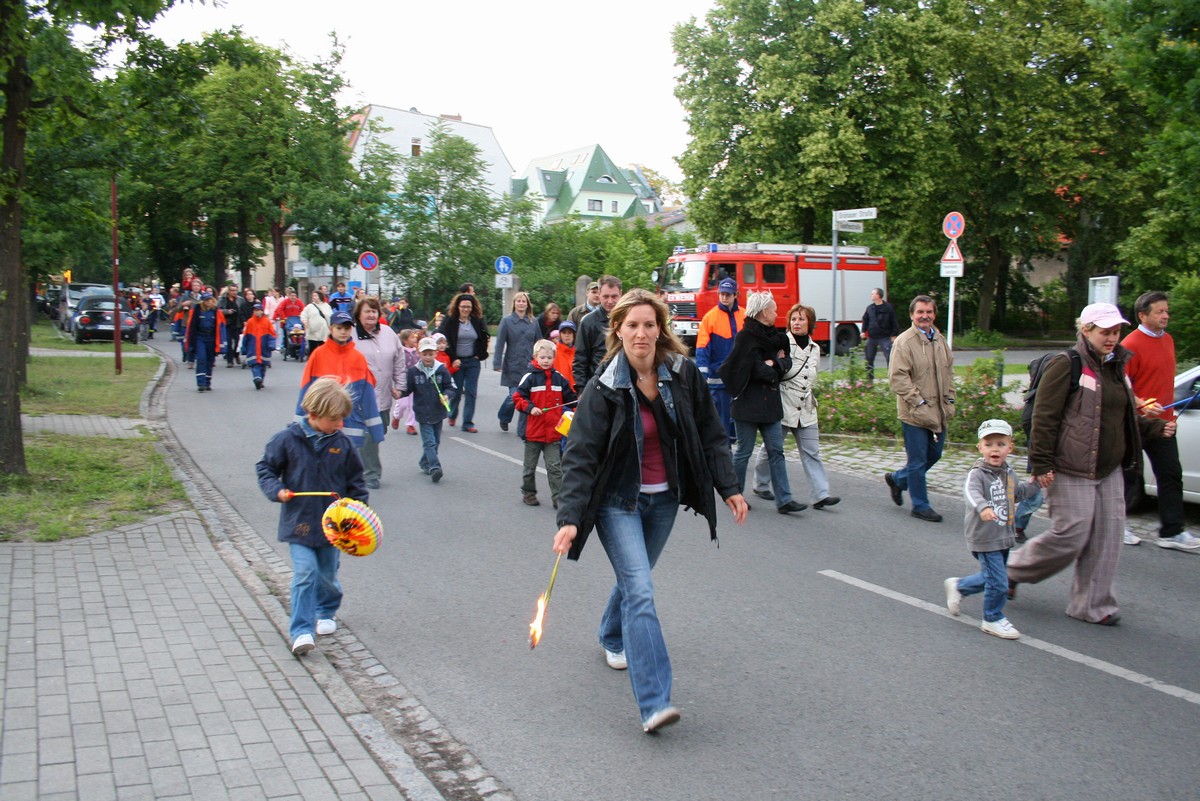 n_Eichwalde_bei_Berlin_2009_06_12_rosenfest_3771.jpg