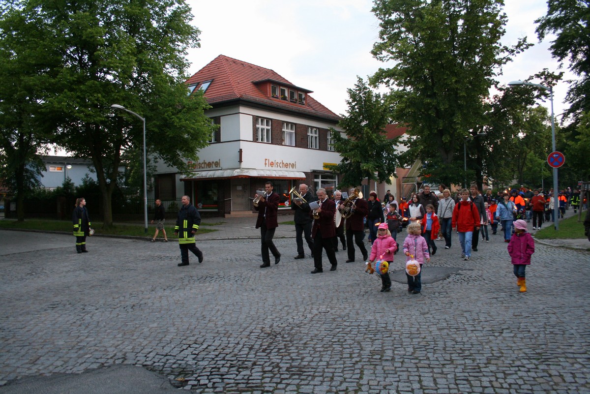 n_Eichwalde_bei_Berlin_2009_06_12_rosenfest_3954.jpg
