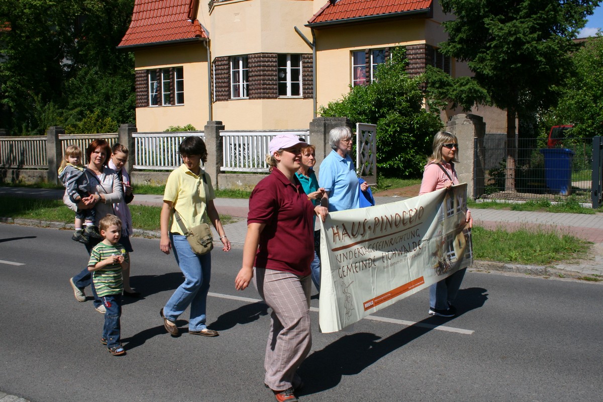 n_Eichwalde_bei_Berlin_2009_06_13_rosenfest_5303.jpg