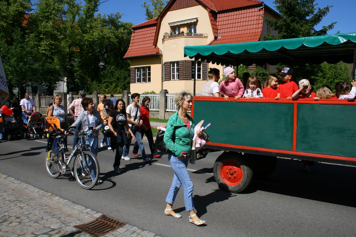 n_Eichwalde_bei_Berlin_2009_06_13_rosenfest_5328.jpg