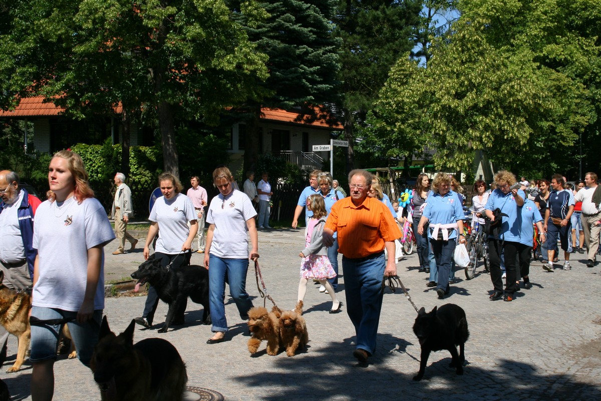 n_Eichwalde_bei_Berlin_2009_06_13_rosenfest_5363.jpg