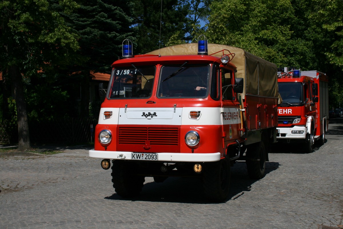 n_Eichwalde_bei_Berlin_2009_06_13_rosenfest_5436.jpg
