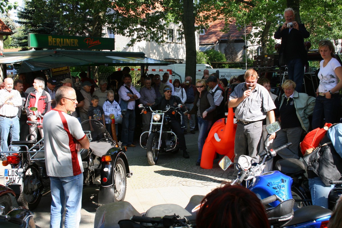 n_Eichwalde_bei_Berlin_2009_06_13_rosenfest_5478.jpg