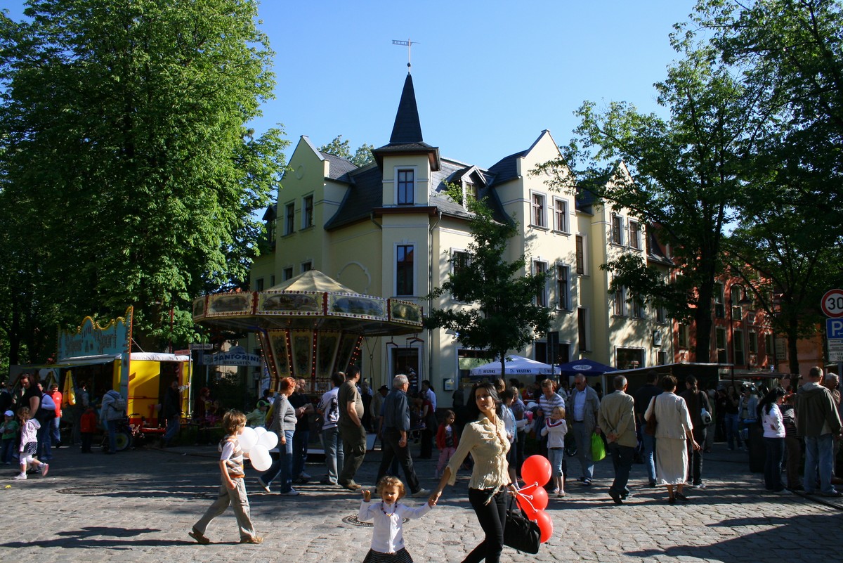 n_Eichwalde_bei_Berlin_2009_06_13_rosenfest_5543.jpg