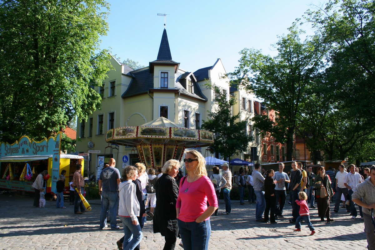 n_Eichwalde_bei_Berlin_2009_06_13_rosenfest_5601.jpg