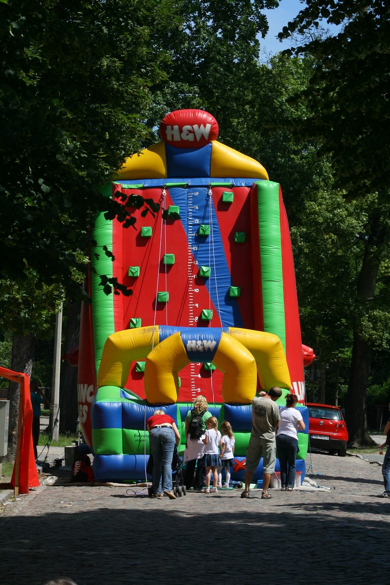 n_Eichwalde_bei_Berlin_2009_06_14_rosenfest_5984.jpg