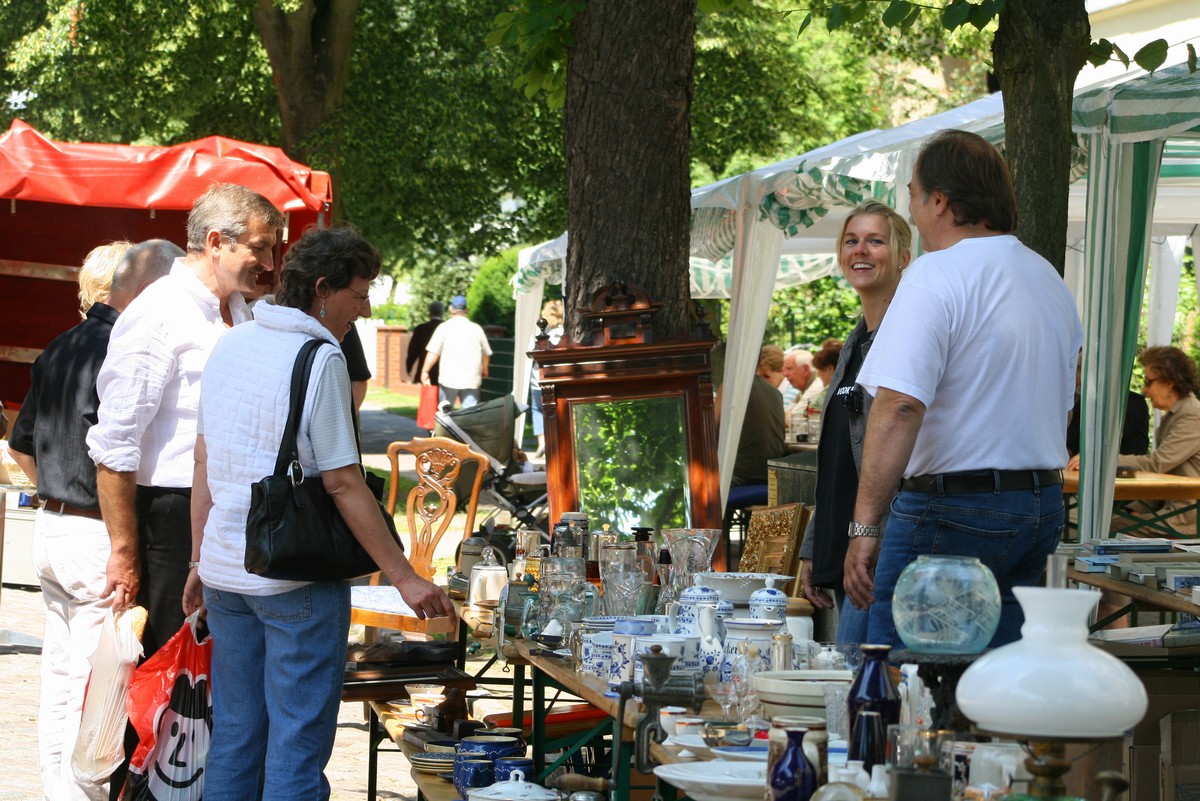 n_Eichwalde_bei_Berlin_2009_06_14_rosenfest_6035.jpg