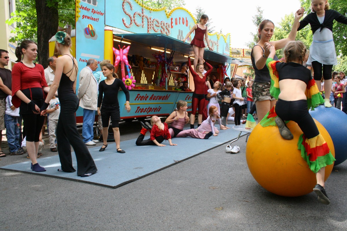 n_Eichwalde_bei_Berlin_2009_06_14_rosenfest_6357.jpg