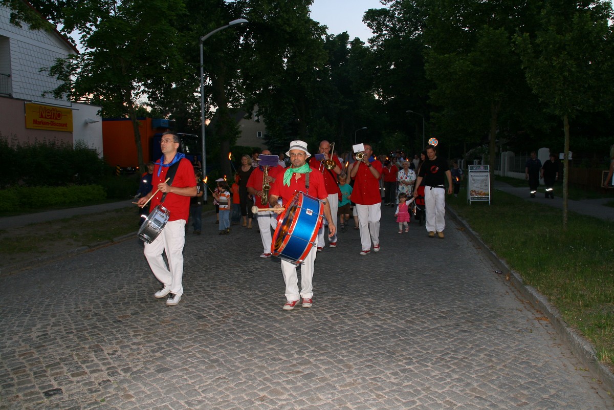 n_Eichwalde_bei_Berlin_2010_06_11_Rosenfest_7782.jpg