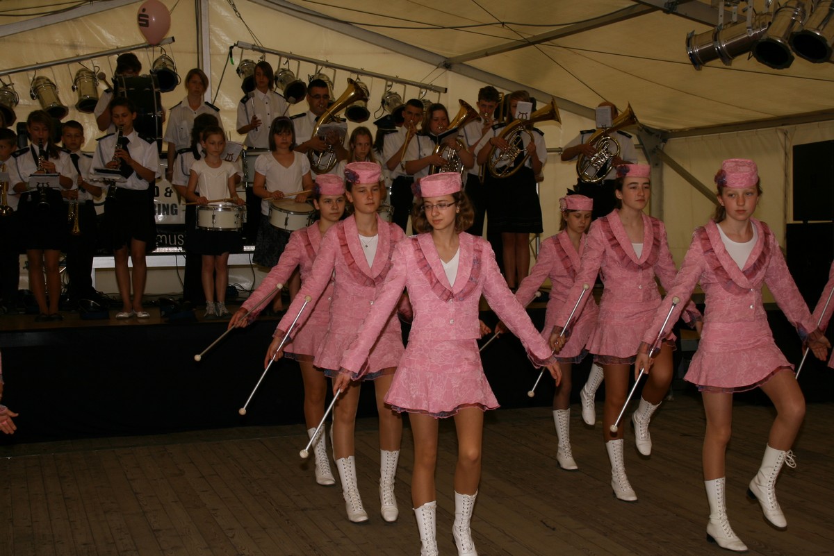 n_Eichwalde_bei_Berlin_2010_06_12_Rosenfest_8108.jpg