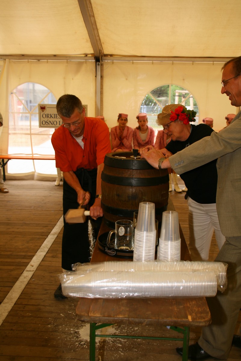 n_Eichwalde_bei_Berlin_2010_06_12_Rosenfest_8376.jpg