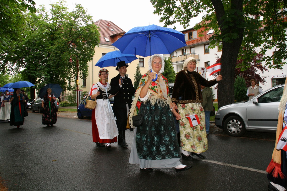 n_Eichwalde_bei_Berlin_2010_06_12_Rosenfest_9024.jpg