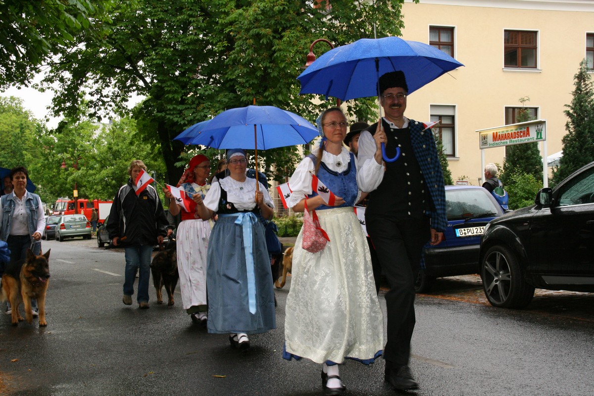 n_Eichwalde_bei_Berlin_2010_06_12_Rosenfest_9027.jpg
