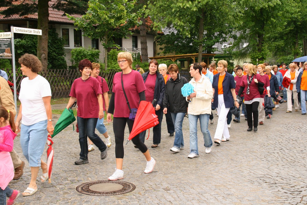 n_Eichwalde_bei_Berlin_2010_06_12_Rosenfest_9194.jpg