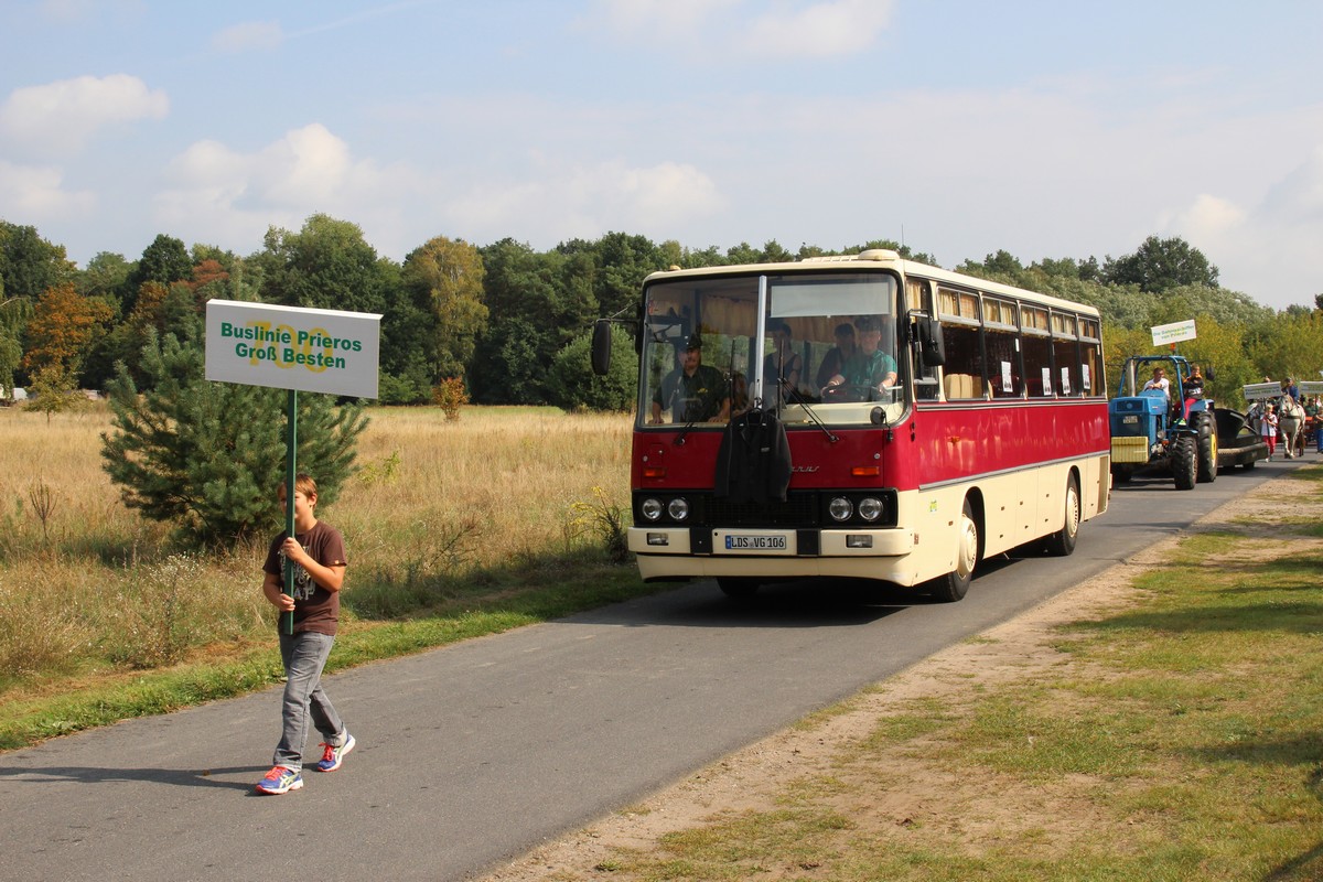 n_2014_08_30_Prieros_700_Jahre_1684.jpg