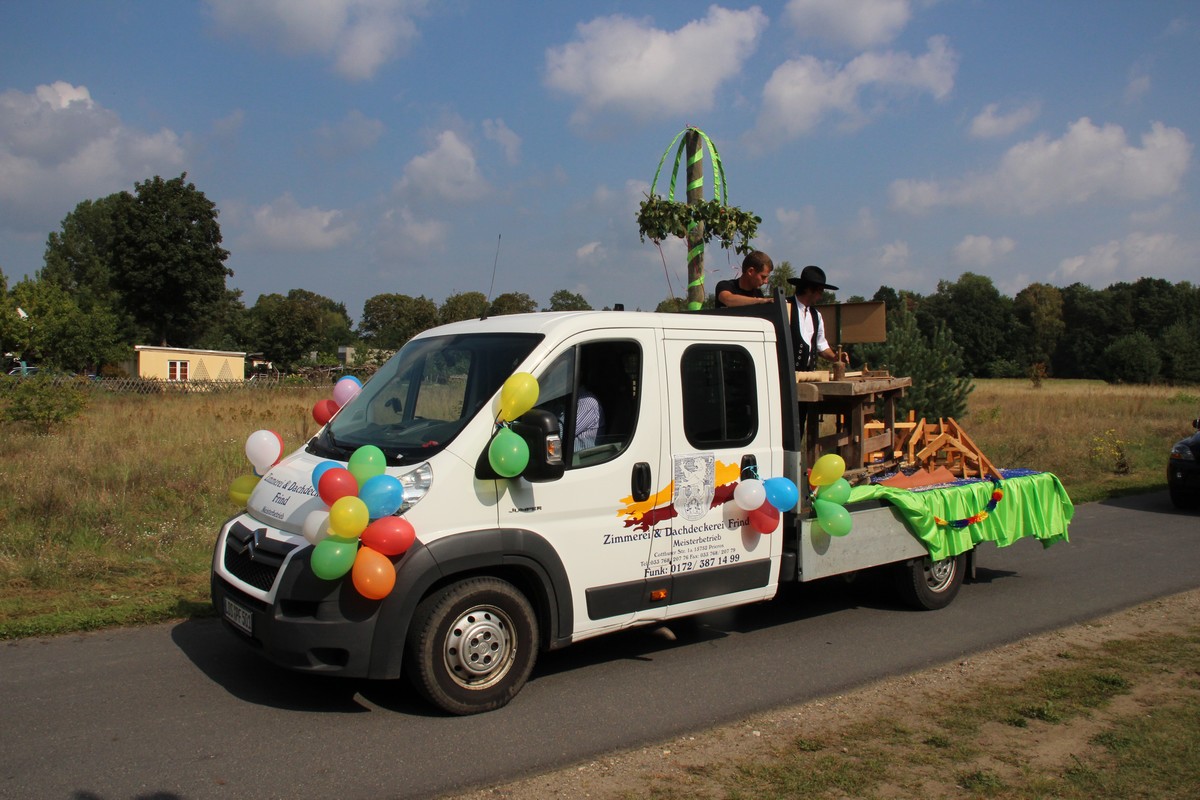 n_2014_08_30_Prieros_700_Jahre_2071.jpg
