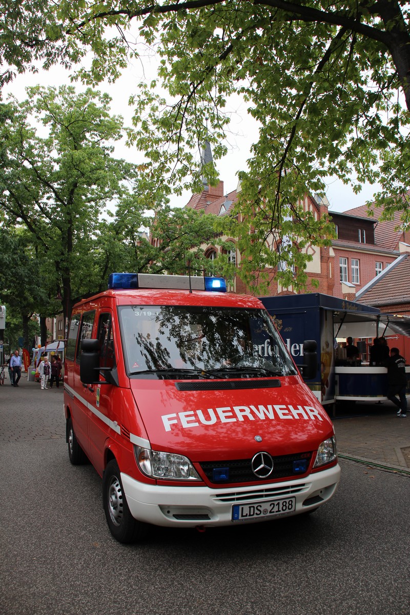 n_2014_09_13_120_Jahre_FF_Eichwalde_5732.jpg