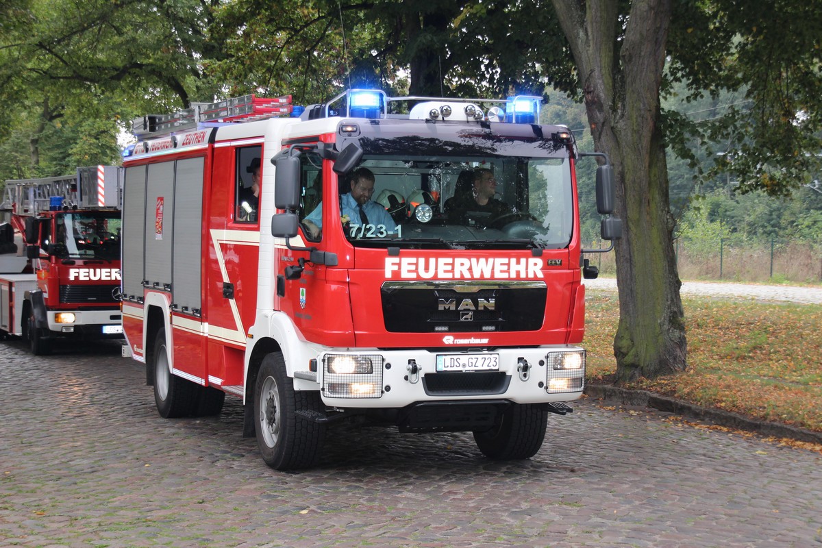 n_2014_09_13_120_Jahre_FF_Eichwalde_6161.jpg