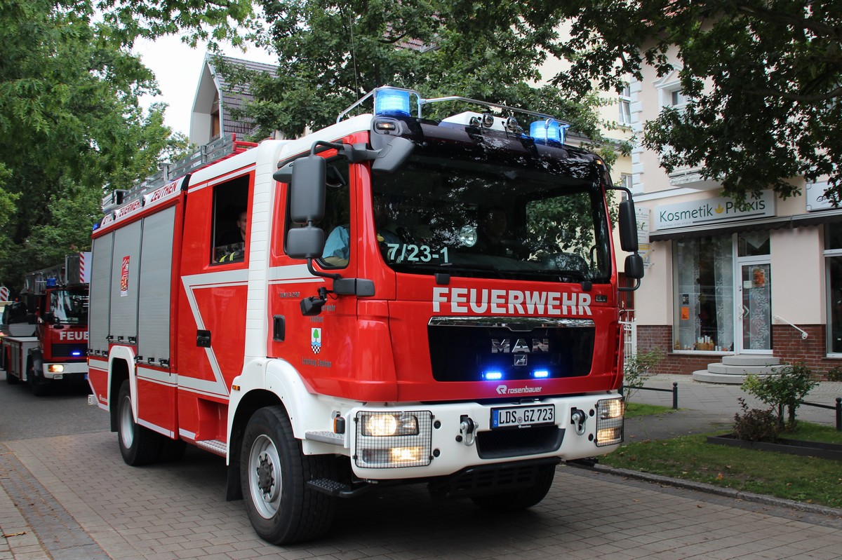 n_2014_09_13_120_Jahre_FF_Eichwalde_6245_crop.jpg