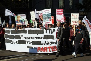 2015_10_10_Demo_gegen_CETA_TTIP_346.jpg