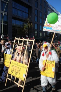 2015_10_10_Demo_gegen_CETA_TTIP_382.jpg