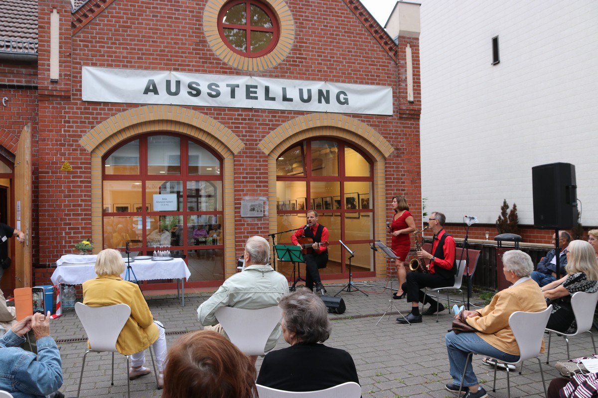 n_2020_08_28_Ausstellung_Eichwalde_ganz_privat_383.jpg