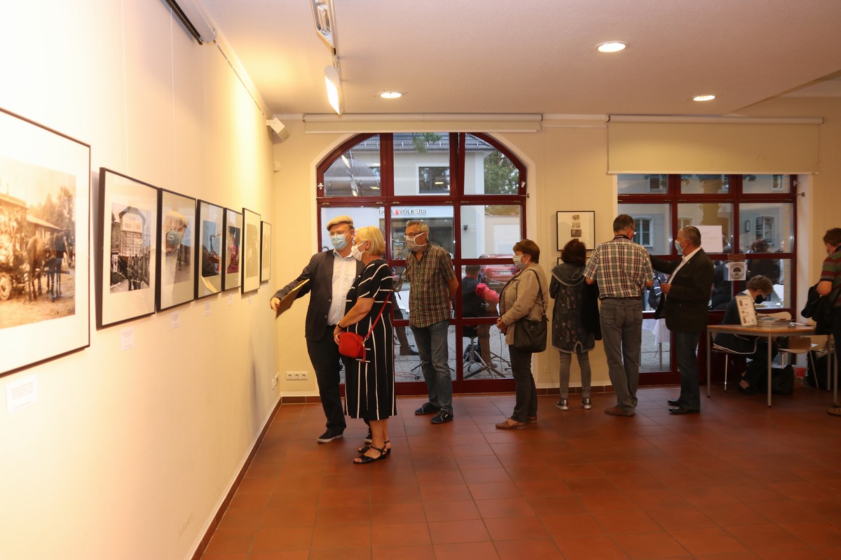 n_2020_08_28_Ausstellung_Eichwalde_ganz_privat_534.jpg