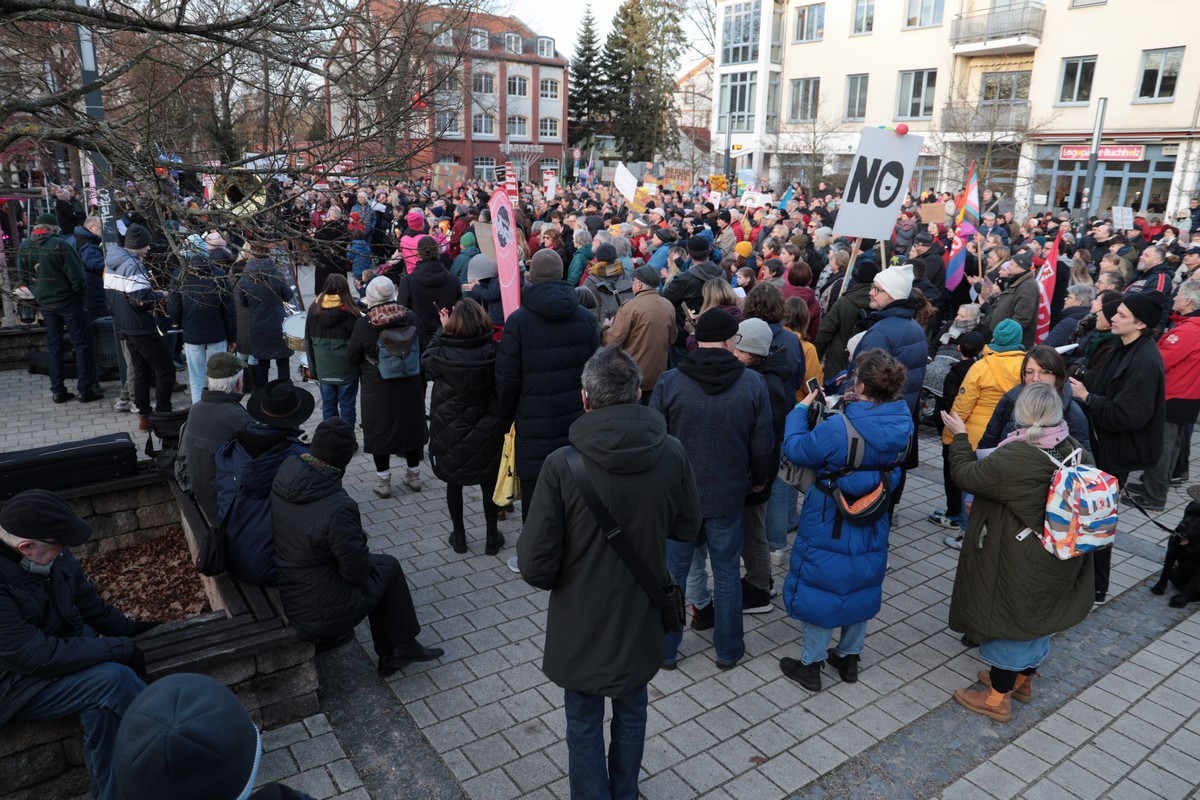 n_2024_01_27_Eichwalde_Markt_Demokratie_Demo_37.jpg