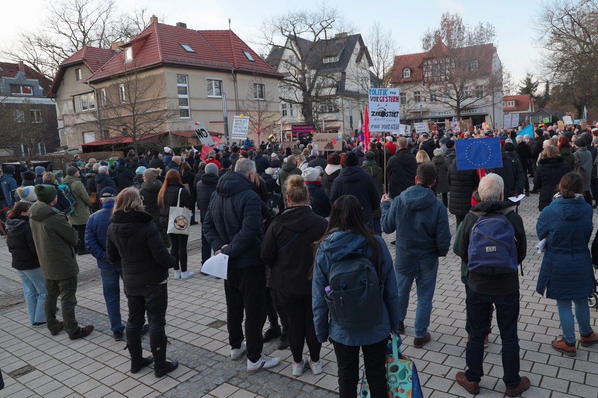 n_2024_01_27_Eichwalde_Markt_Demokratie_Demo_55ai.jpg