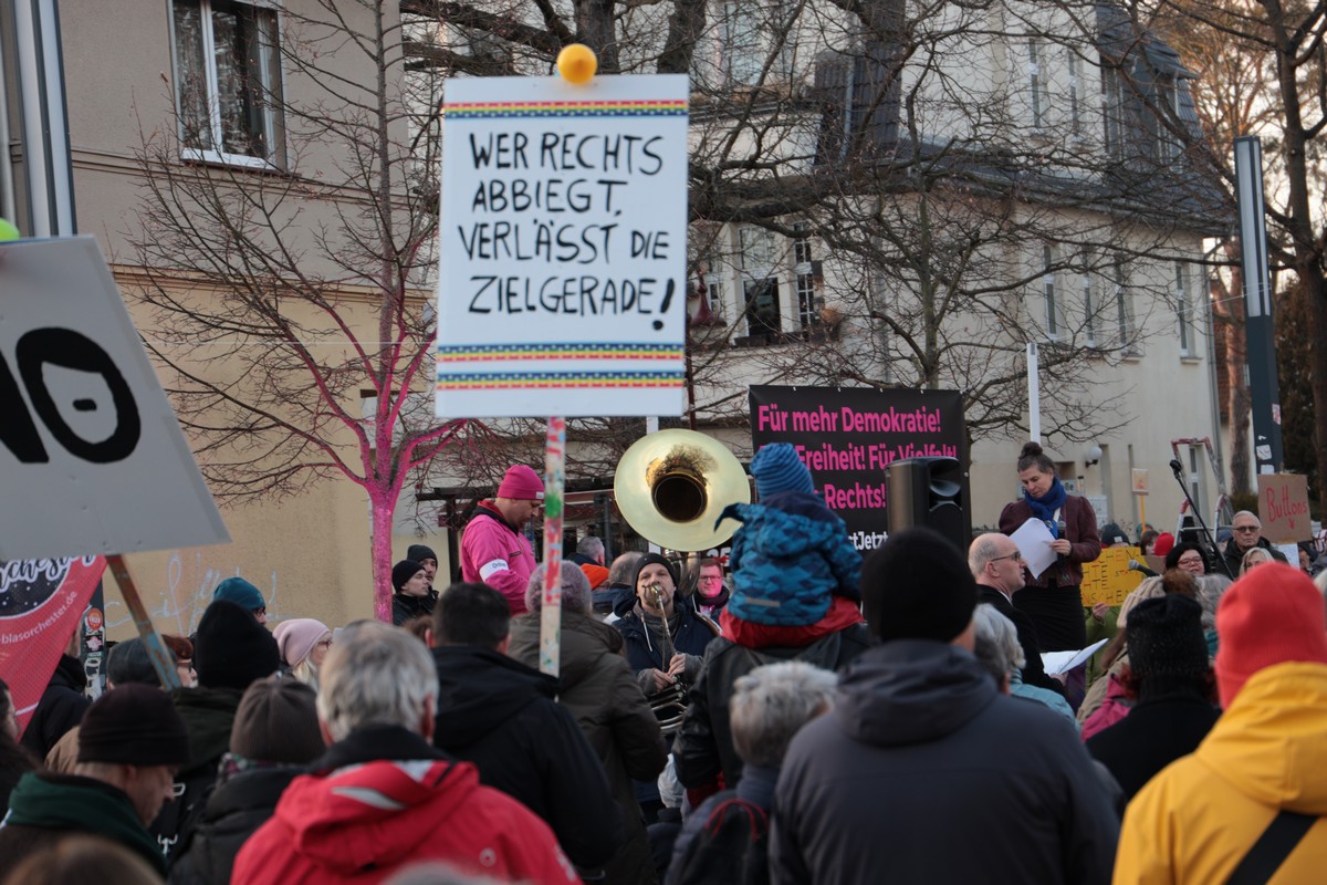 n_2024_01_27_Eichwalde_Markt_Demokratie_Demo_66.jpg